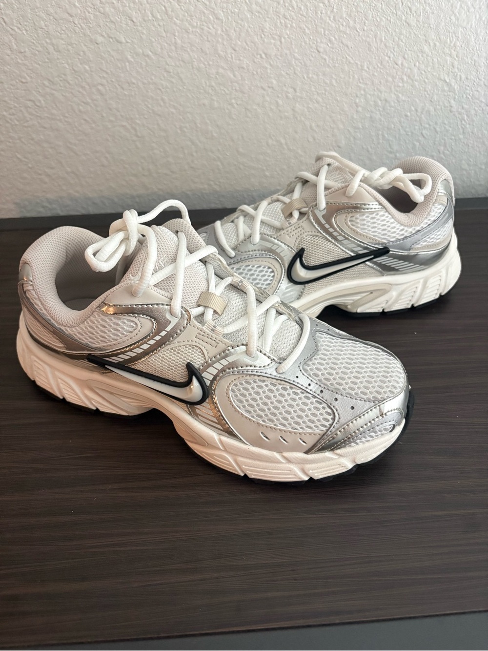 Nike Women’s V5 RNR
